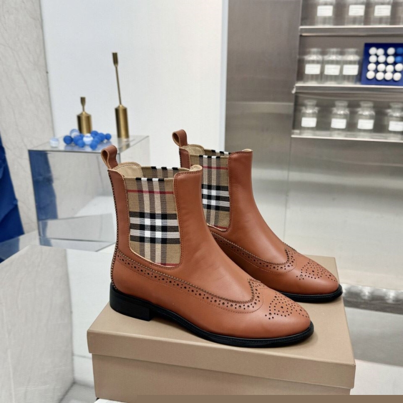 B**rry boots